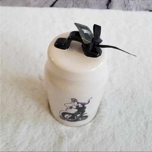 Disney villains unfortunate souls canister - Picture 4 of 7